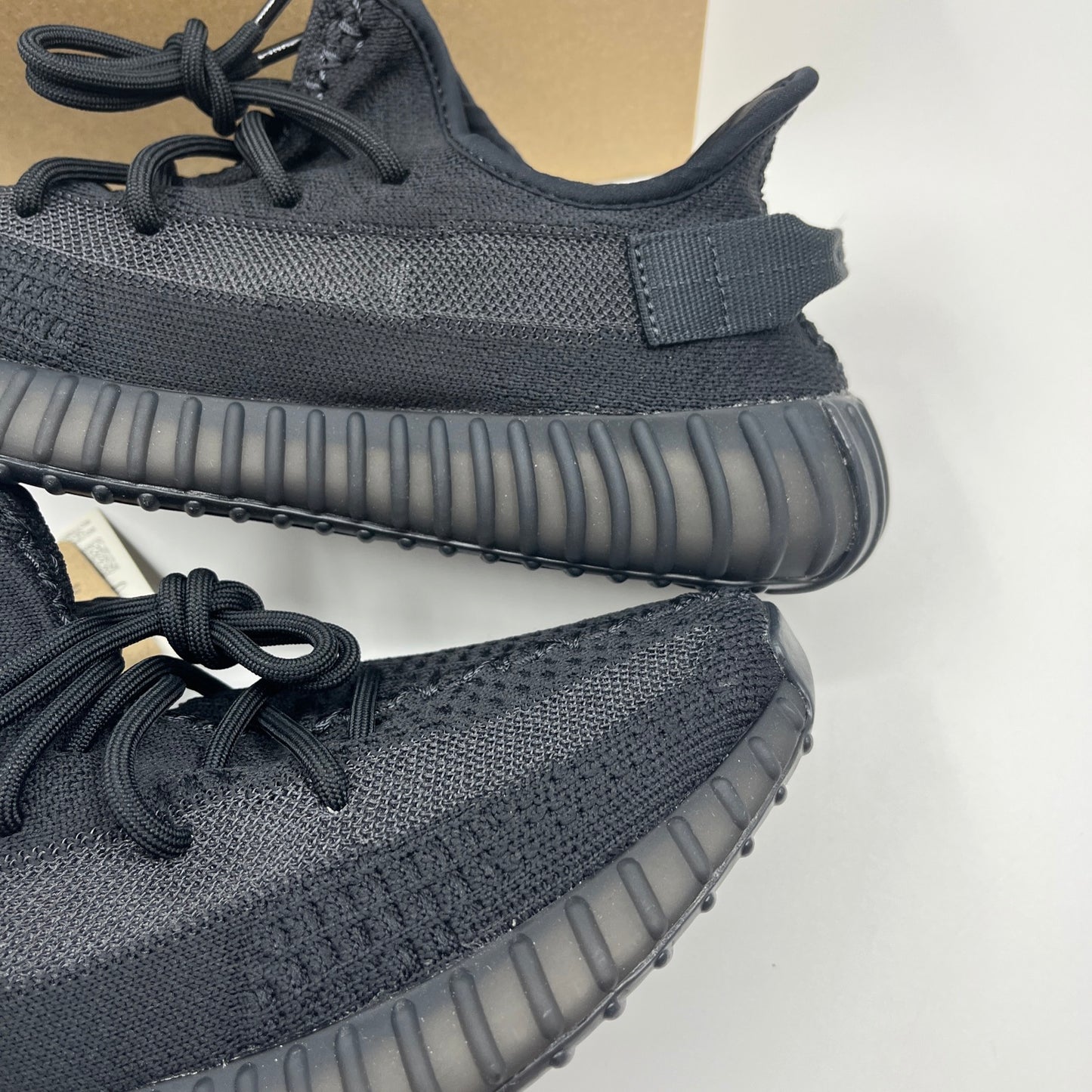 Adidas Yeezy Boost 350 V2 Onyx Black
