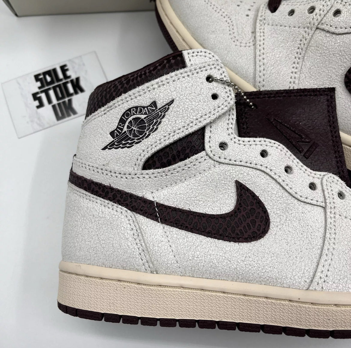 Nike Air Jordan 1 Retro High OG A Ma Maniere