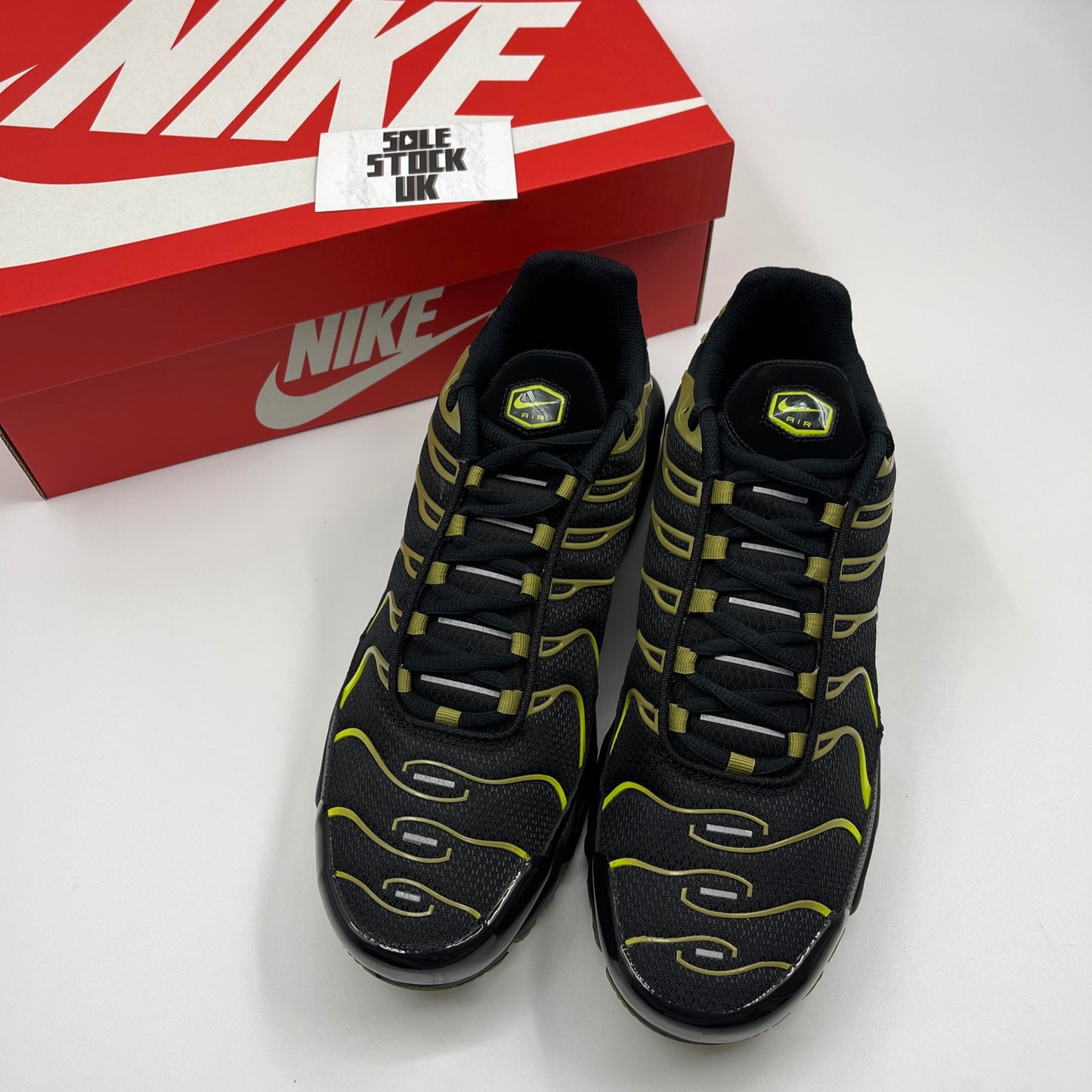 Nike air max plus TN “pacific moss”