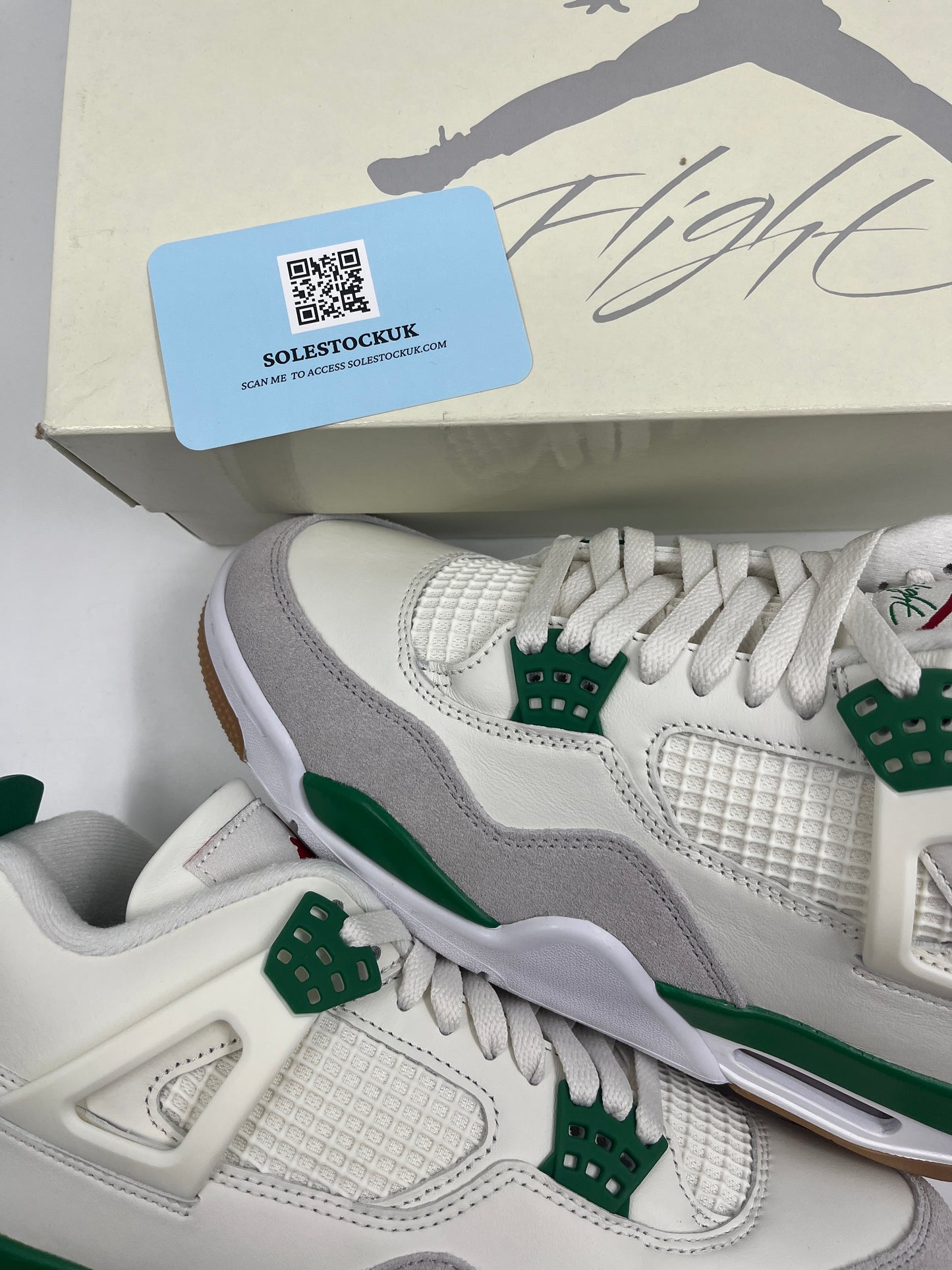 Nike Air Jordan 4 SB “Pine Green”